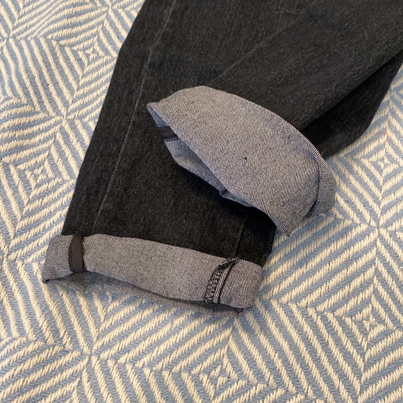 Kardashian Kids Boys Jeans Size 5T - Picture 6 of 12